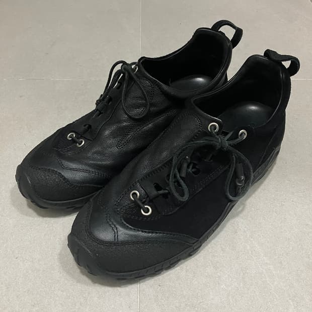 [42] 아워레가시 가베 스텔스 블랙