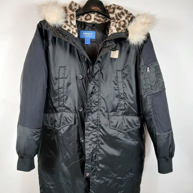 아디다스 롱 봄버 패딩 95-100 M