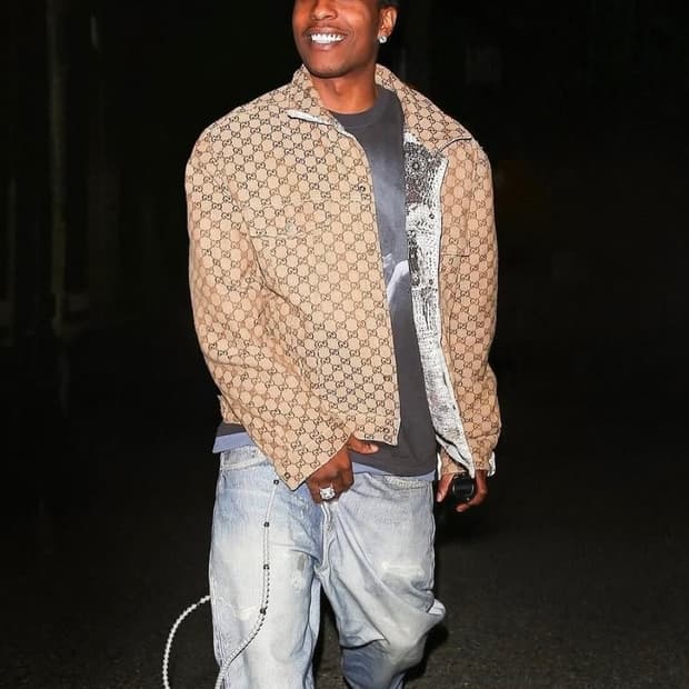 [오늘만 할인] 아워레가시 풀 컷 디지털 데님 38 (31-32)