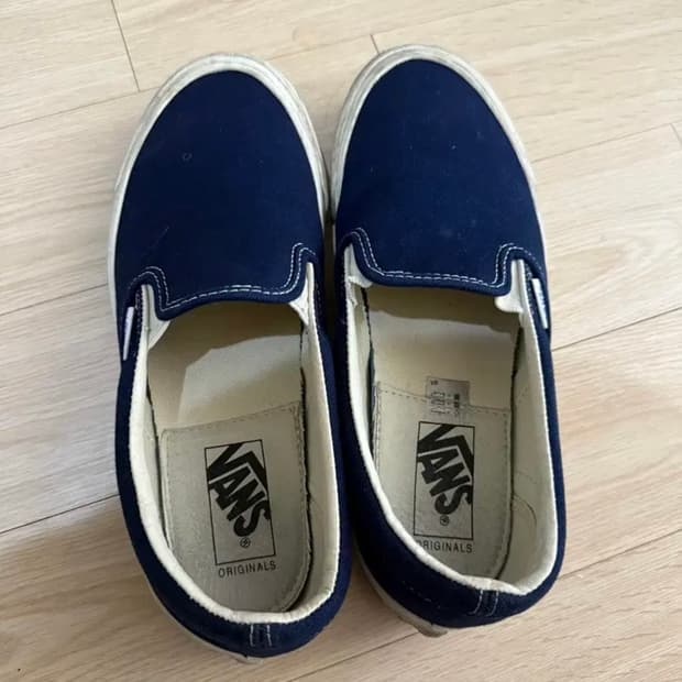 반스 볼트 OG 클래식 슬립온 네이비 240