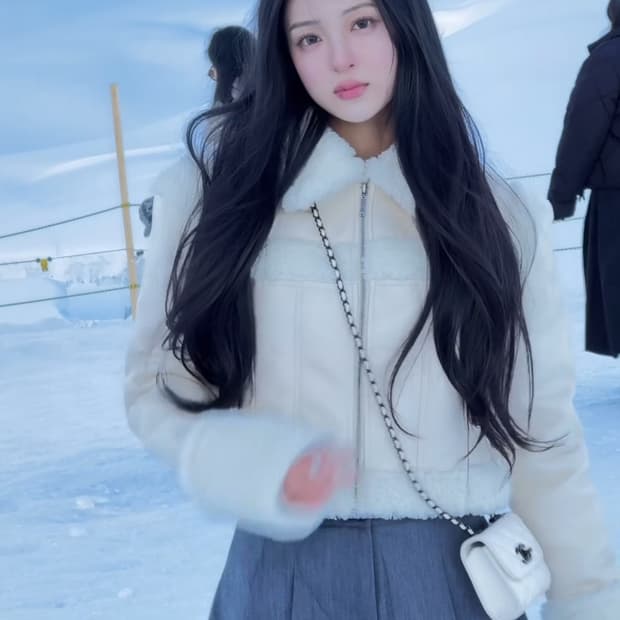 카키포인트 스티치 퍼 무스탕 아이보리