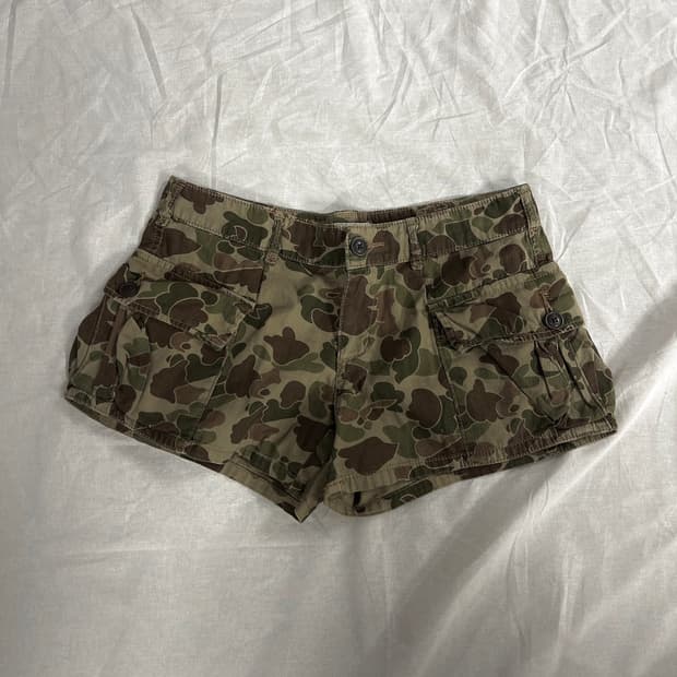 폴로 랄프로렌 카모 핫팬츠 28 희귀매물