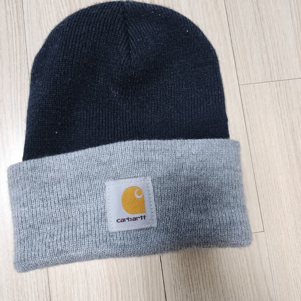 칼하트 니트모자