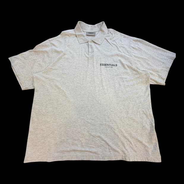 에센셜 피어 오브 갓 백로고 PK 티셔츠