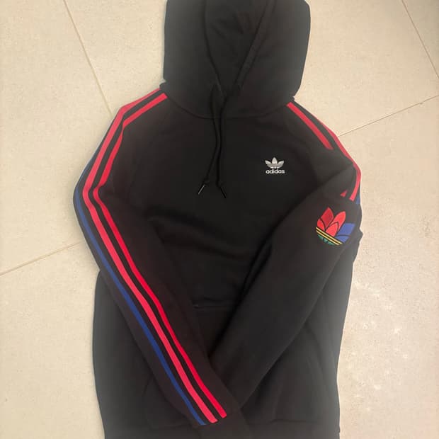 아디다스 후드티