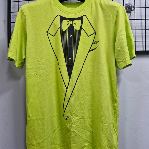 95M 나이키X오프화이트 NRG A6 반팔티 라임그린.