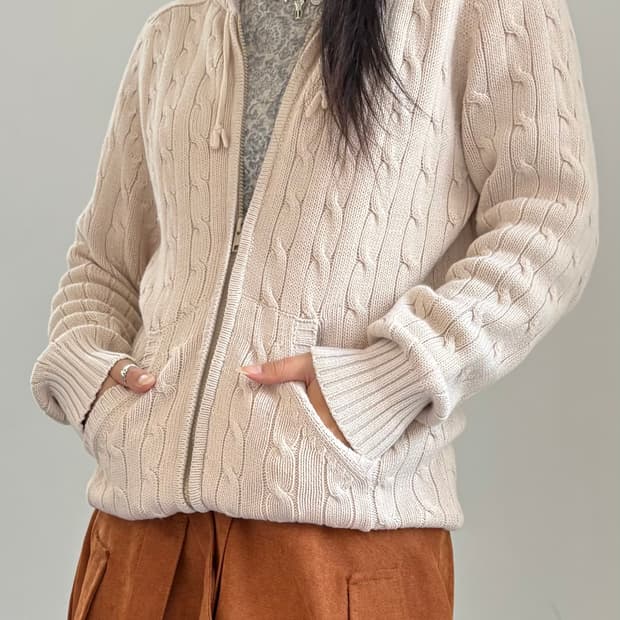 그레이 플라워 긴팔티