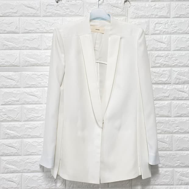 한섬 시스템 화이트 노카라 자켓 M