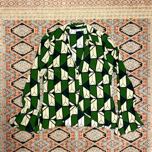 자라 그린 프린팅 블라우스 여성M