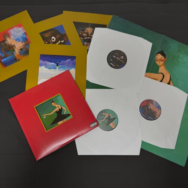칸예웨스트 MBDTF LP 바이닐 새상품