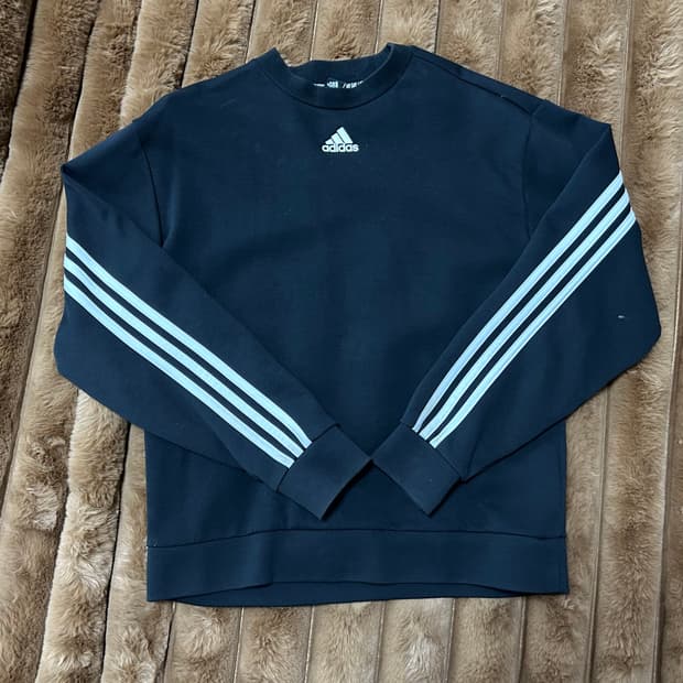 [매장구매]아디다스 맨투맨