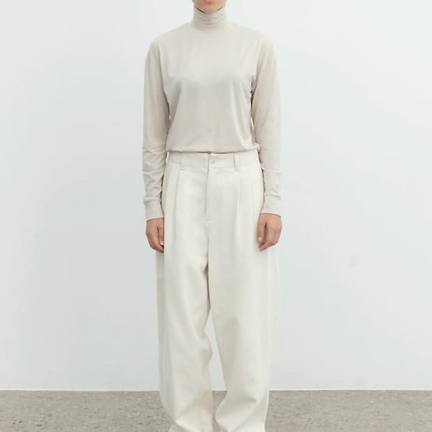 Lfm wide two tuck pants beige