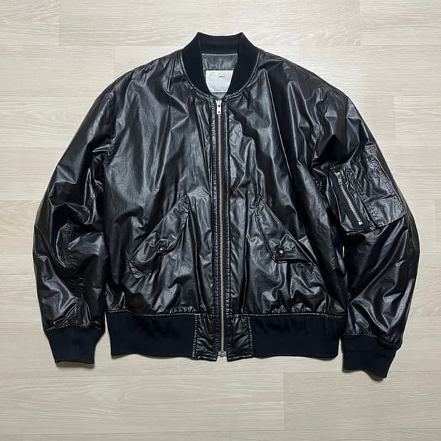 토가 비릴리스 봄버 자켓