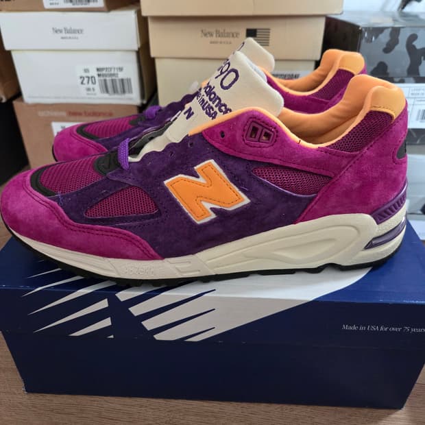 뉴발란스 USA  990 270사이즈 M990PY2 새상품