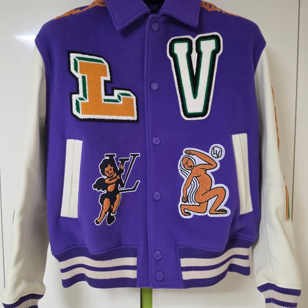 루이비통 LV 퍼플 바시티 자켓 48사이즈 100사이즈