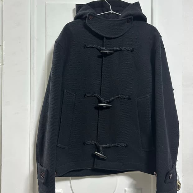 인사일런스 헤링본 크롭 더플코트