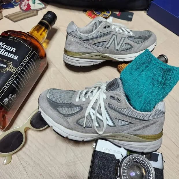 뉴발란스 990v4 b 230