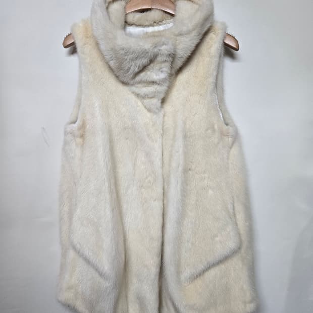 Burgundy Quality 밍크 후드 베스트 아이보리 코펜하겐퍼 버건