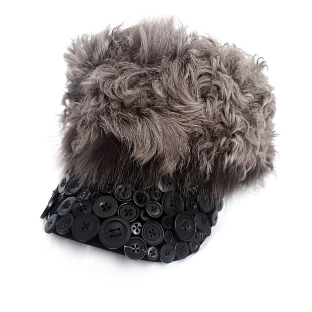 Custom🐾)greyish-brown fur button cap