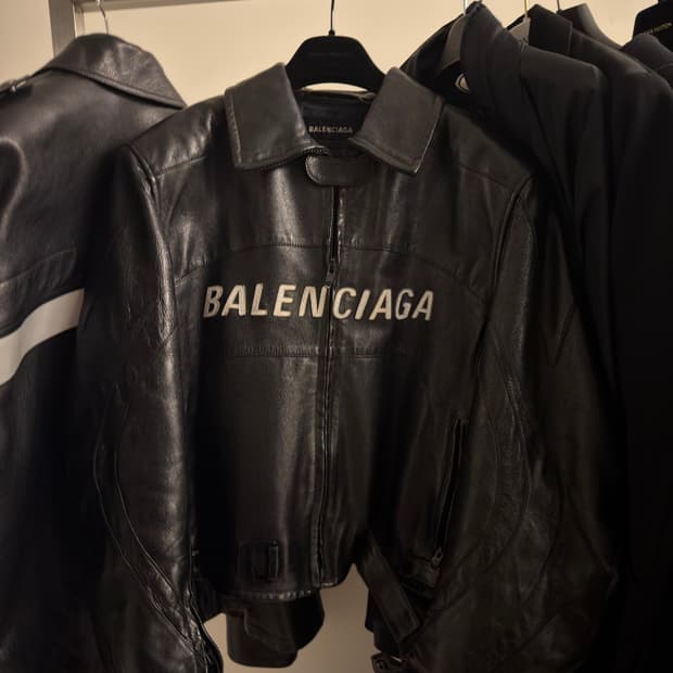 발렌시아가 19FW 바이커 레더자켓 46 사이즈