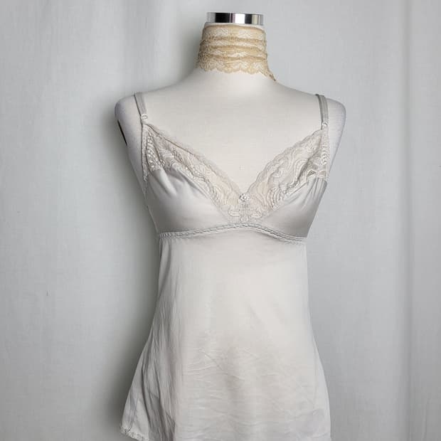 빈티지 화이트 탑 슬립