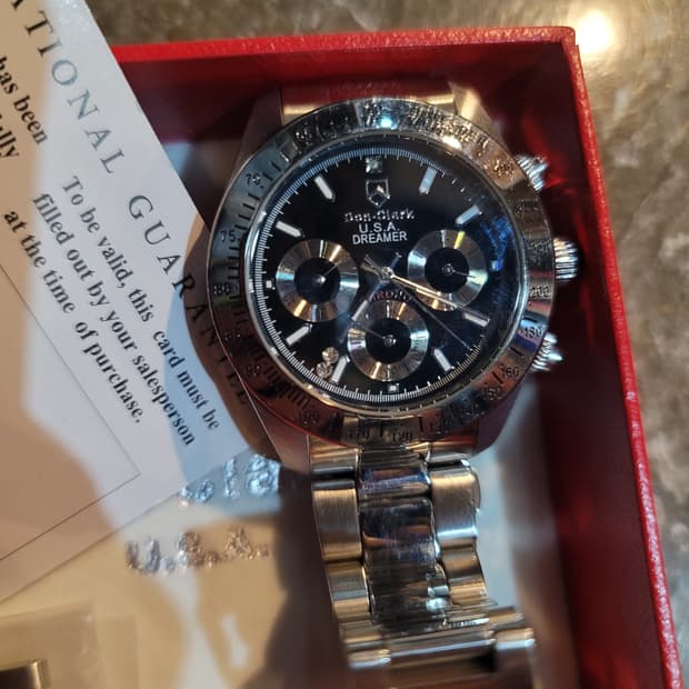 Dan-Clark(던 클라크) U.S.A. 브랜드의 DREAMER 크로노