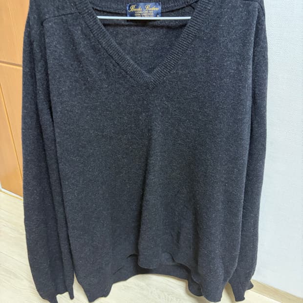 브룩스 브라더스 V넥 니트 다크 네이비 (표기XL, 105~110정도)