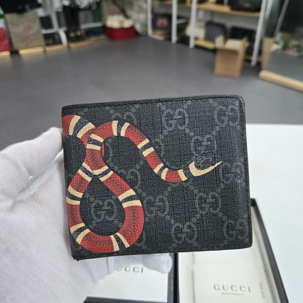 [50%세일] 구찌 킹스네이크 반지갑