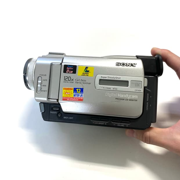 소니 DCR-TRV6 6mm 디지털 캠코더
