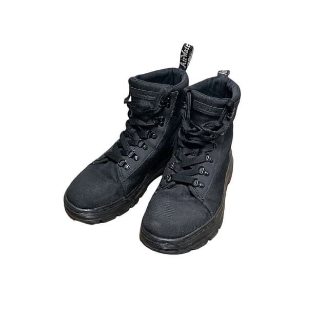 Dr. Martens Combs W Combat Boots