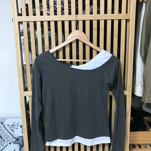 레이어드 긴팔티