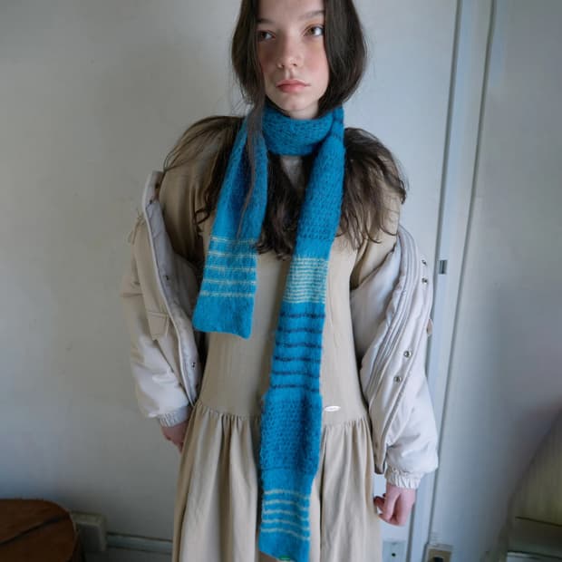 노컨텐츠 머플러 블루