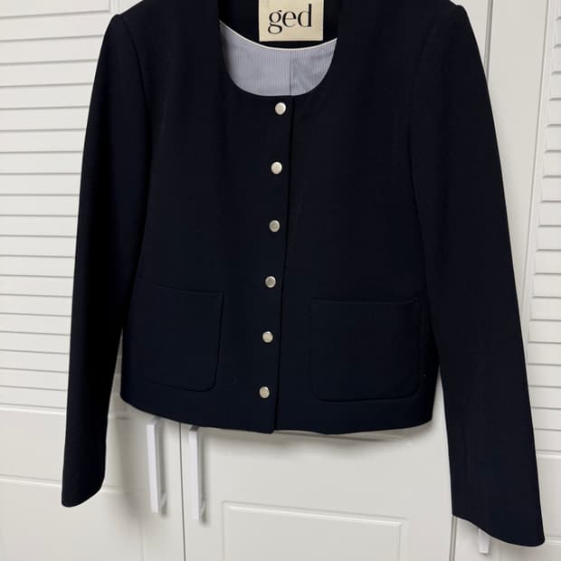 GED 게드 스냅 버튼 트위드 자켓