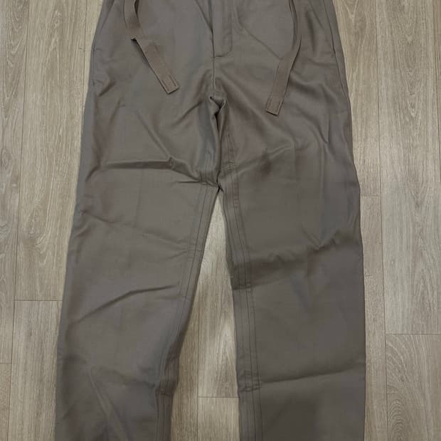 솔로이스트 치노팬츠