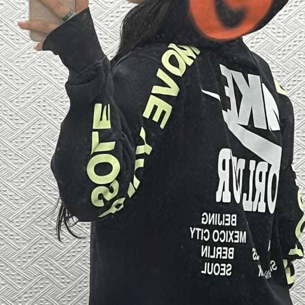 나이키 NSW 월드투어 트리플 스우시 후드티 L C06532