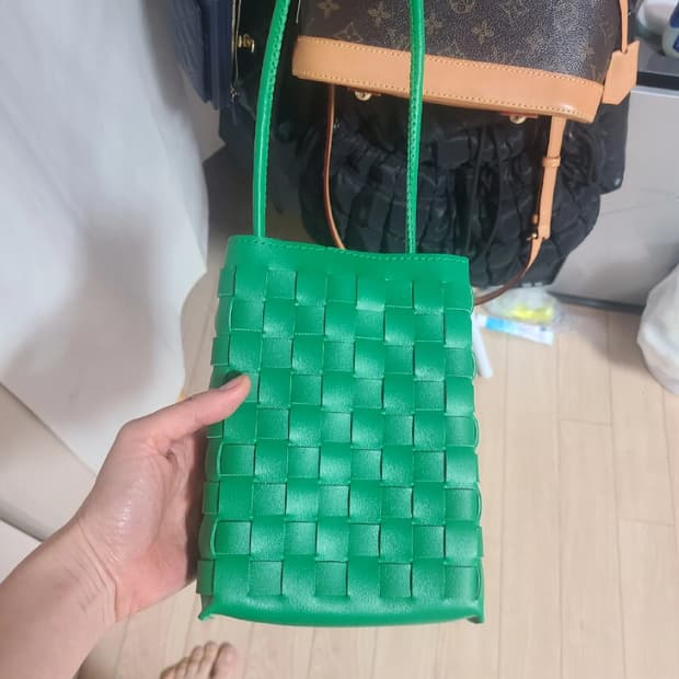 크로스백 새상품 