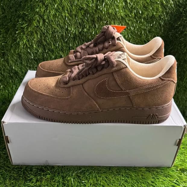 나이키 에어포스 1 '07 카카오 와우