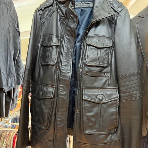 비욘드클로젯 여성 양가죽 자켓 블랙