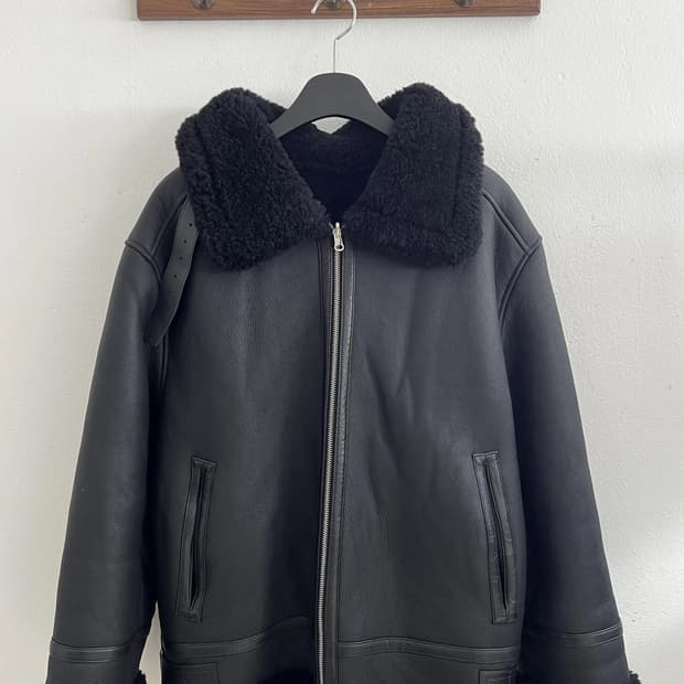 코스레더무스탕