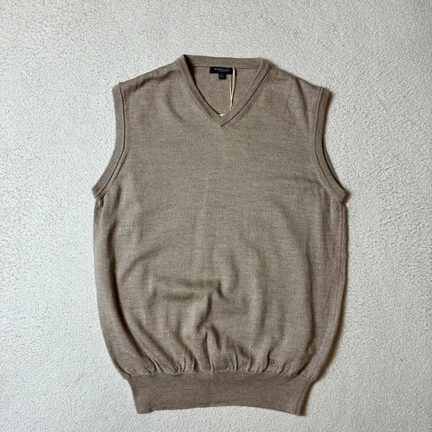 버버리 00's 퓨어 뉴 울 니트 조끼 PN8028