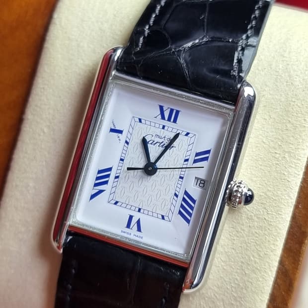 까르띠에 빈티지 탱크머스트 XL 짝수로만 다이얼 디버클 시계 99년