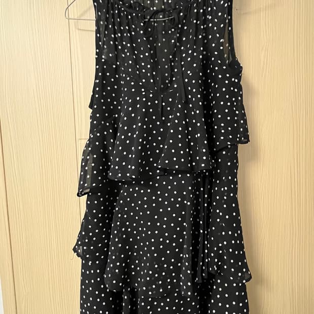 MANGO 블랙 도트 프릴 원피스 XS