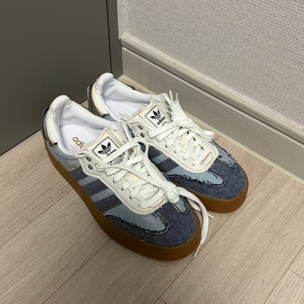 아디다스 x 아트모스 삼배 스택드 데님 클라우드 화이트 메사