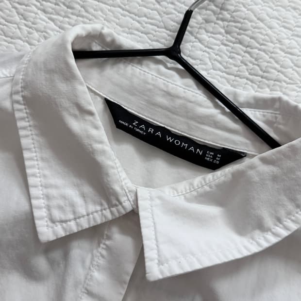 ZARA 크롭 화이트셔츠