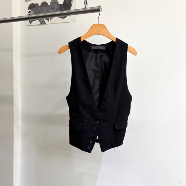 EHYPHENWORLD GALLERY 조끼