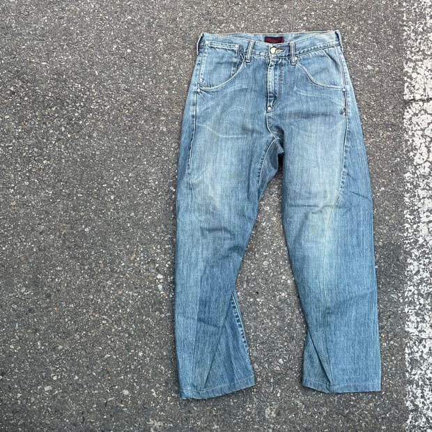 Levis engineered jean cinch bag