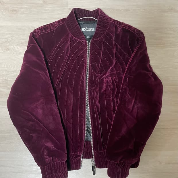 저스트카발리 버건디 벨벳 봄버