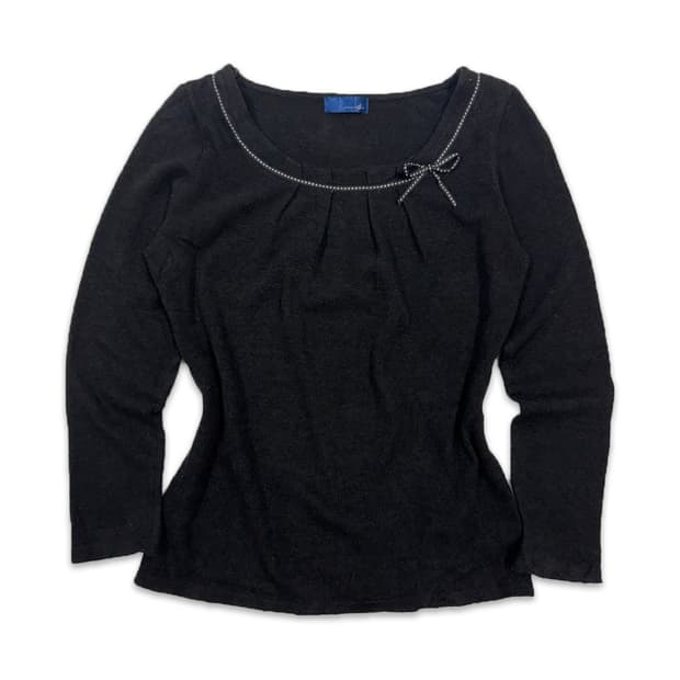 빈티지 블랙 라운드넥 리본 플레어 니트