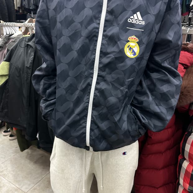 아디다스 레알 마드리드 리버시블 바람막이