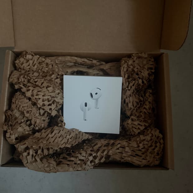 에어팟 4세대 노이즈캔슬링 미개봉 새상품